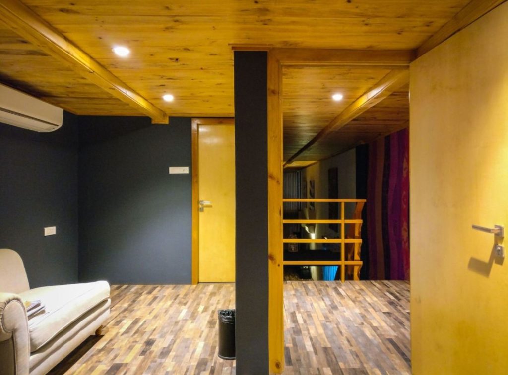 container luxury room accommodation chill premium exotic