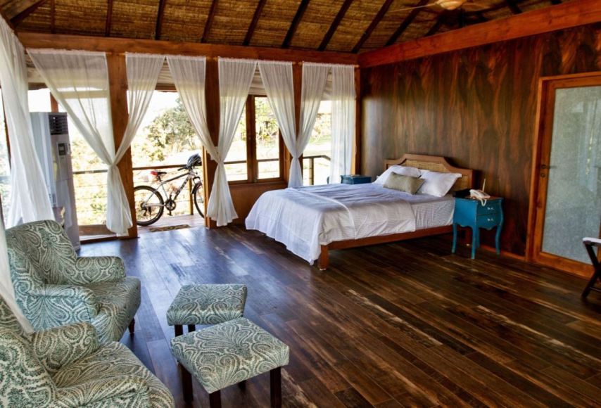 tree house machan forest jungle hill wood stay room accommodation