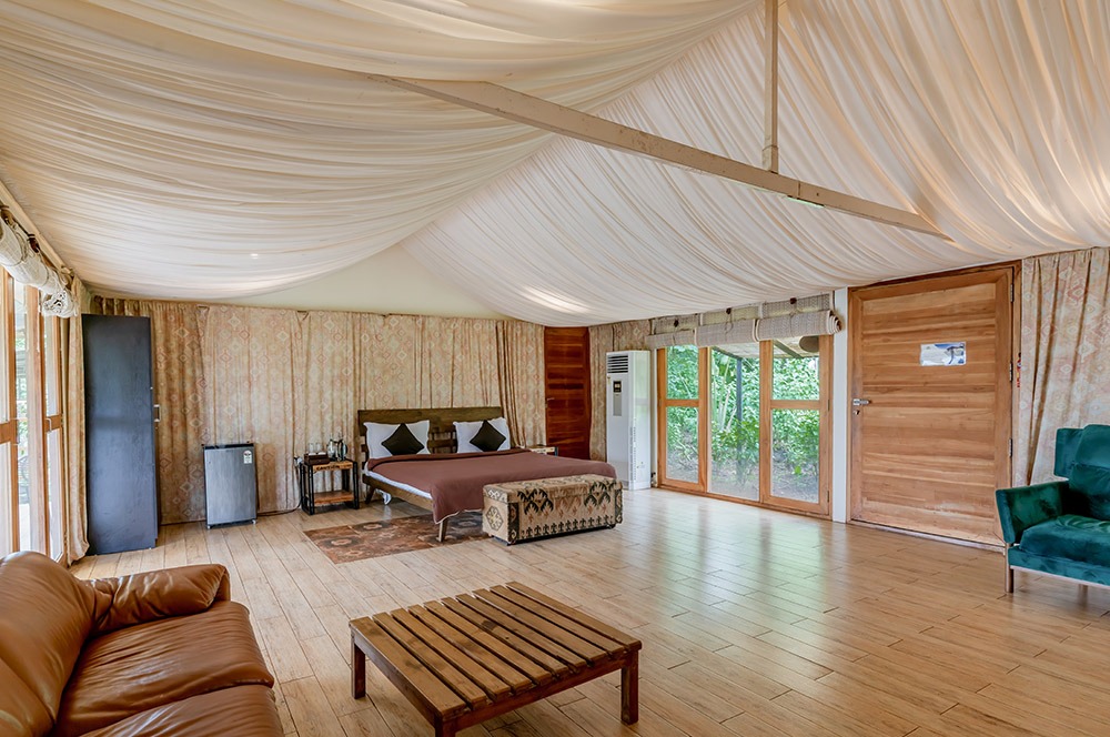 luxury premium rooms tents cottage